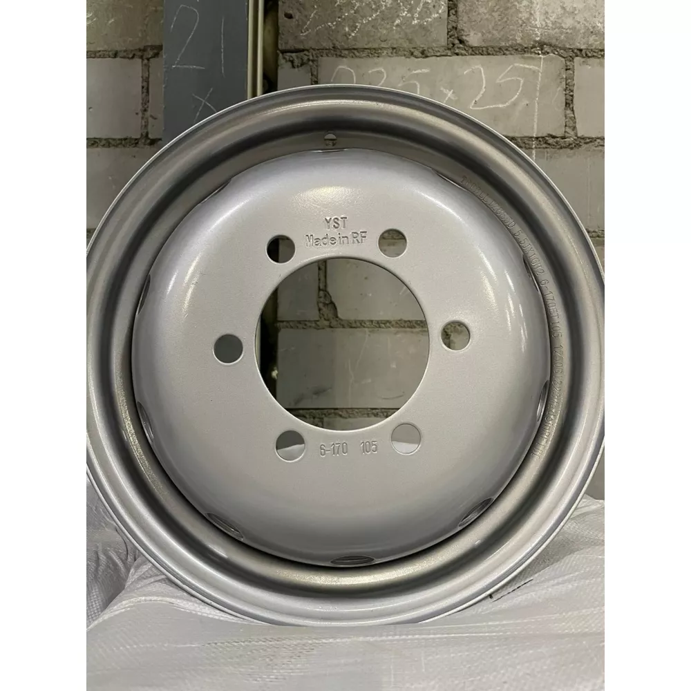 Диск 5,50х16  TREBL ET-105 PCD 6x170 D 130 в Ерёмина