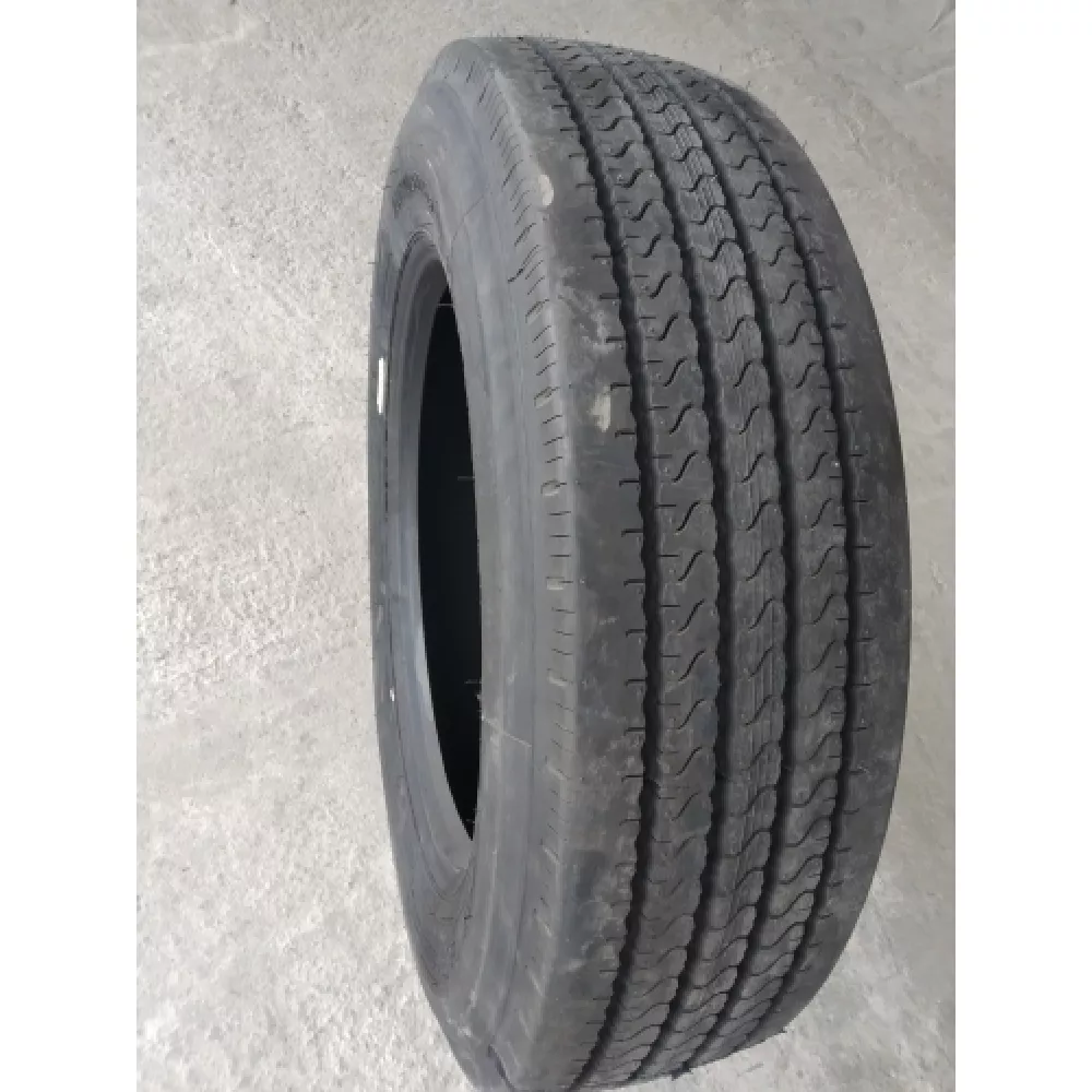 Грузовая шина 255/70 R22,5 Long March LM-120 16PR в Ерёмина